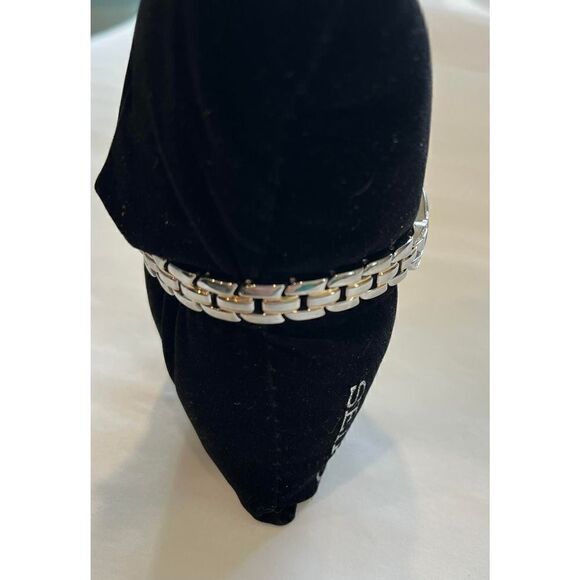 Seiko Women's Quartz Watch NWOT - Picture 2 of 6